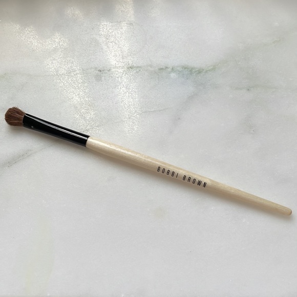 Bobbi Brown Makeup Bobbi Brown Original Eyeshadow Brush Poshmark